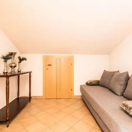 Apartment Lou View Sissi